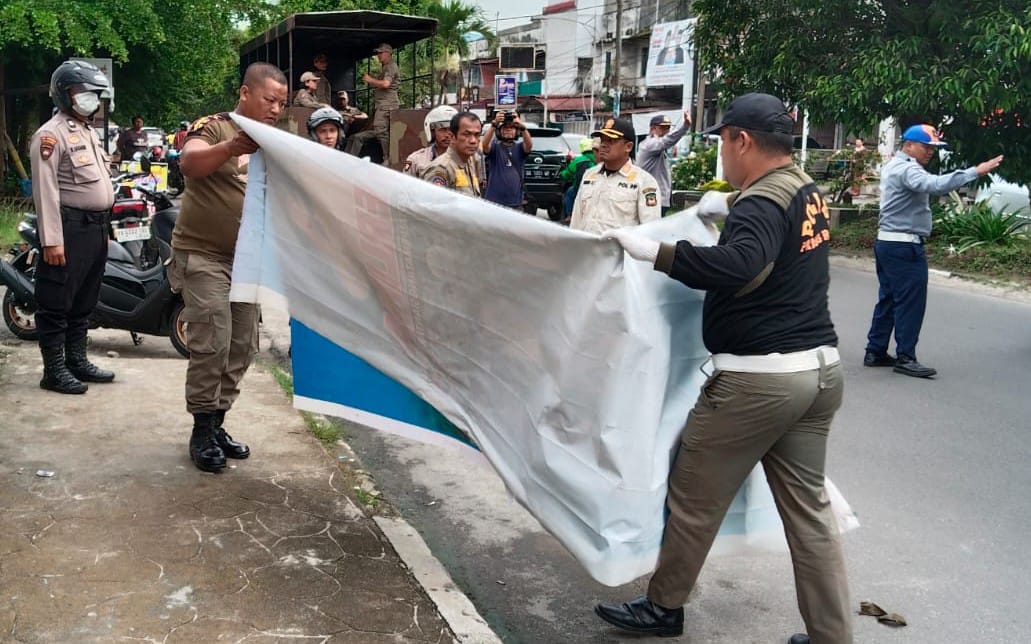 Hari Pertama Masa Tenang, Polres P. Siantar Amankan Pembersihan APK
