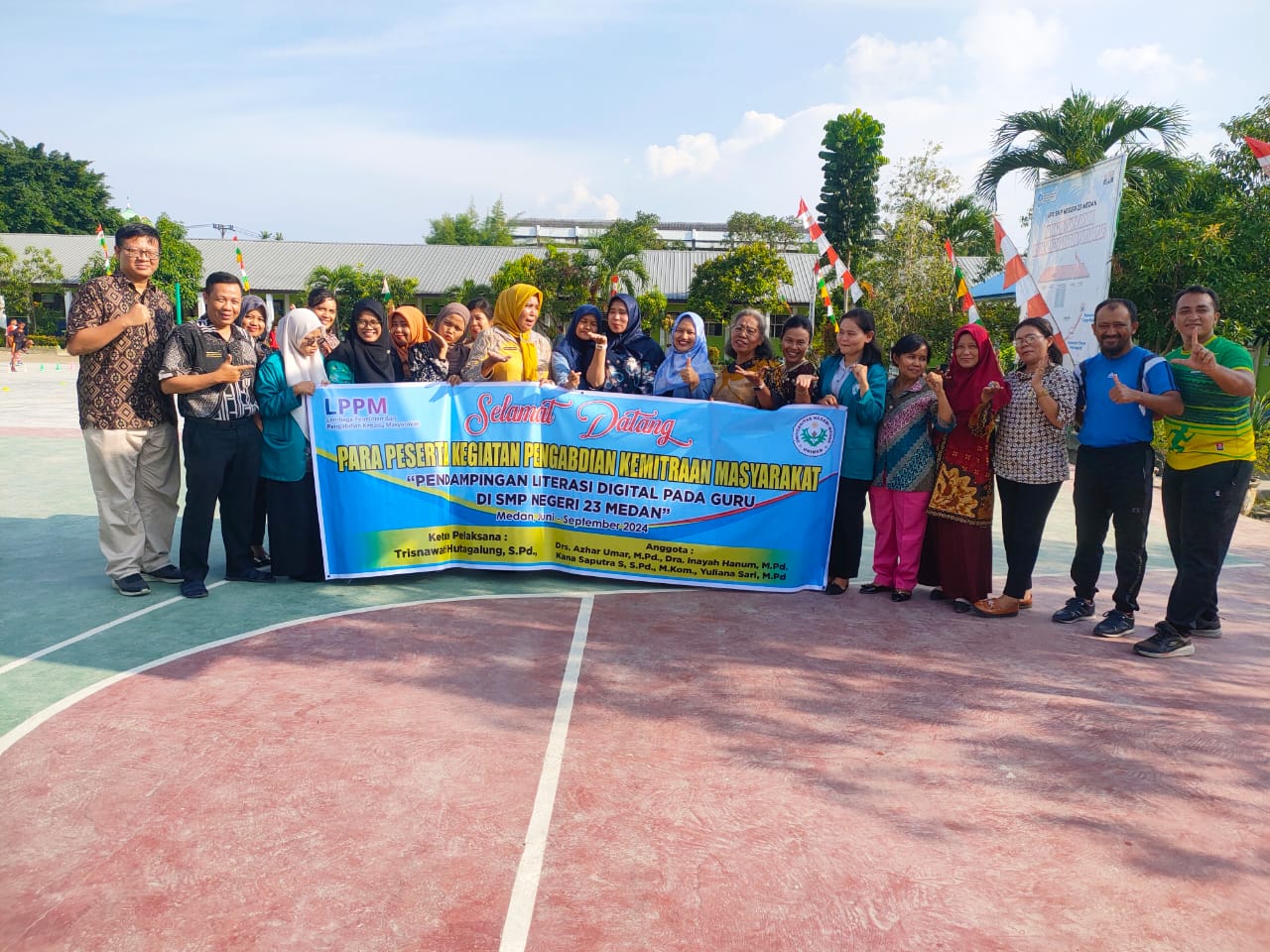 Tim PKM LPPM Unimed Berikan Pendampingan Literasi Digital Kepada Guru Di SMPN 23 Medan
