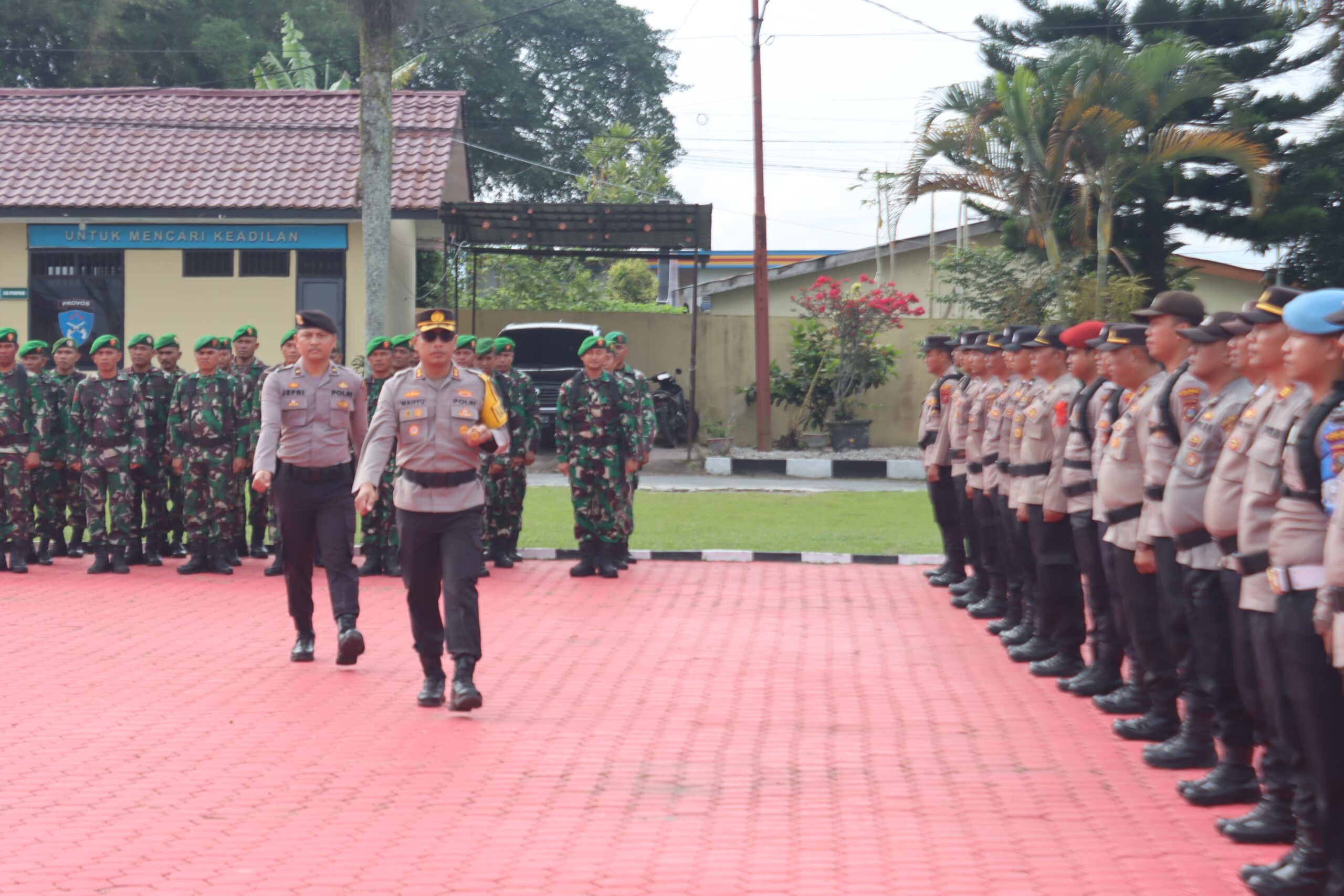 153 Personel Polres Toba Siap Amankan TPS Pilkada 2024
