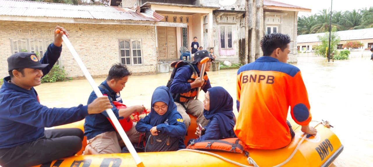 2 TPS Di Asahan Direndam Banjir Pemilihan Ditunda