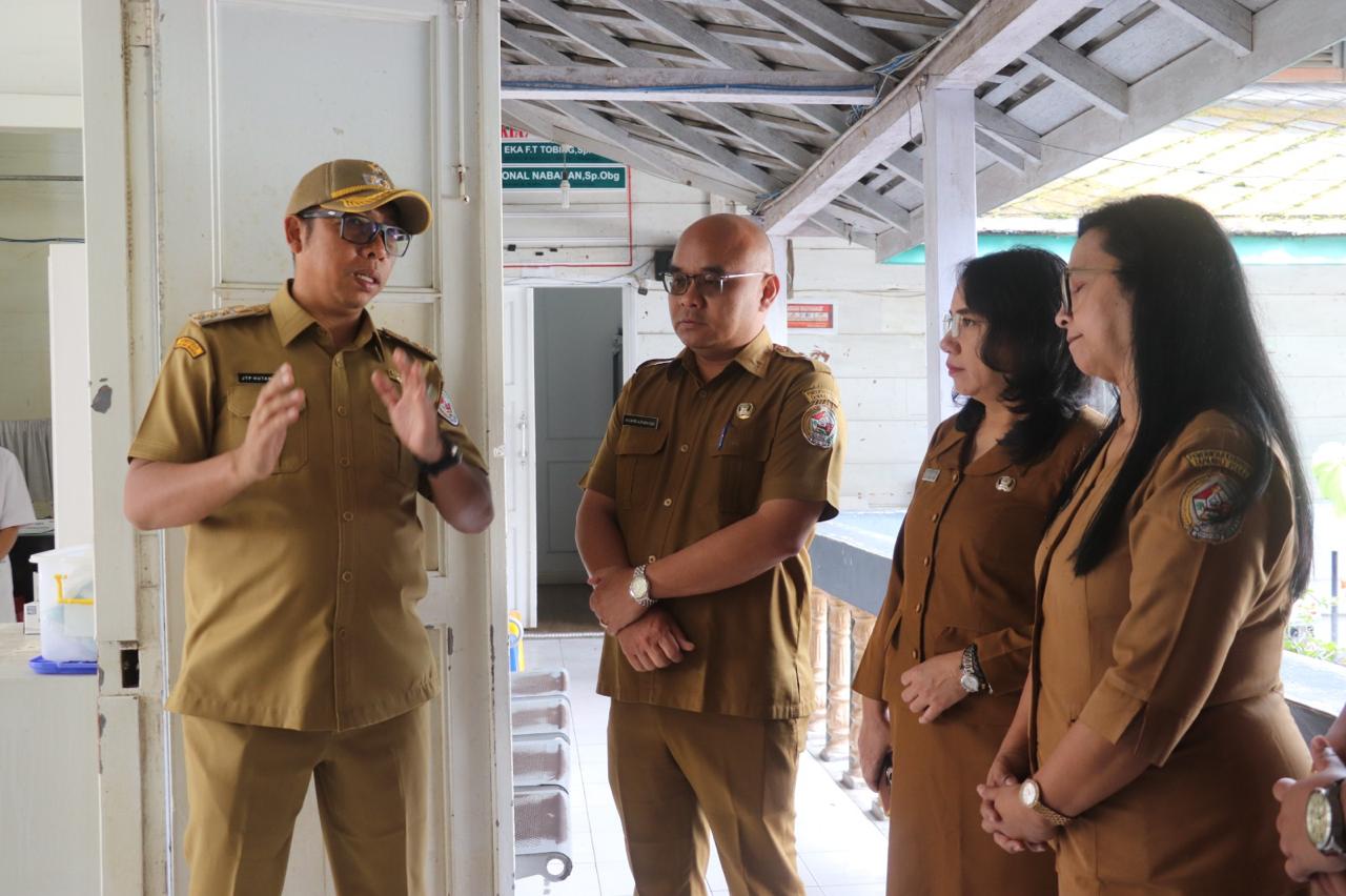 Bupati Tekankan Peningkatan Pelayanan Dan Kebersihan RSU Tarutung