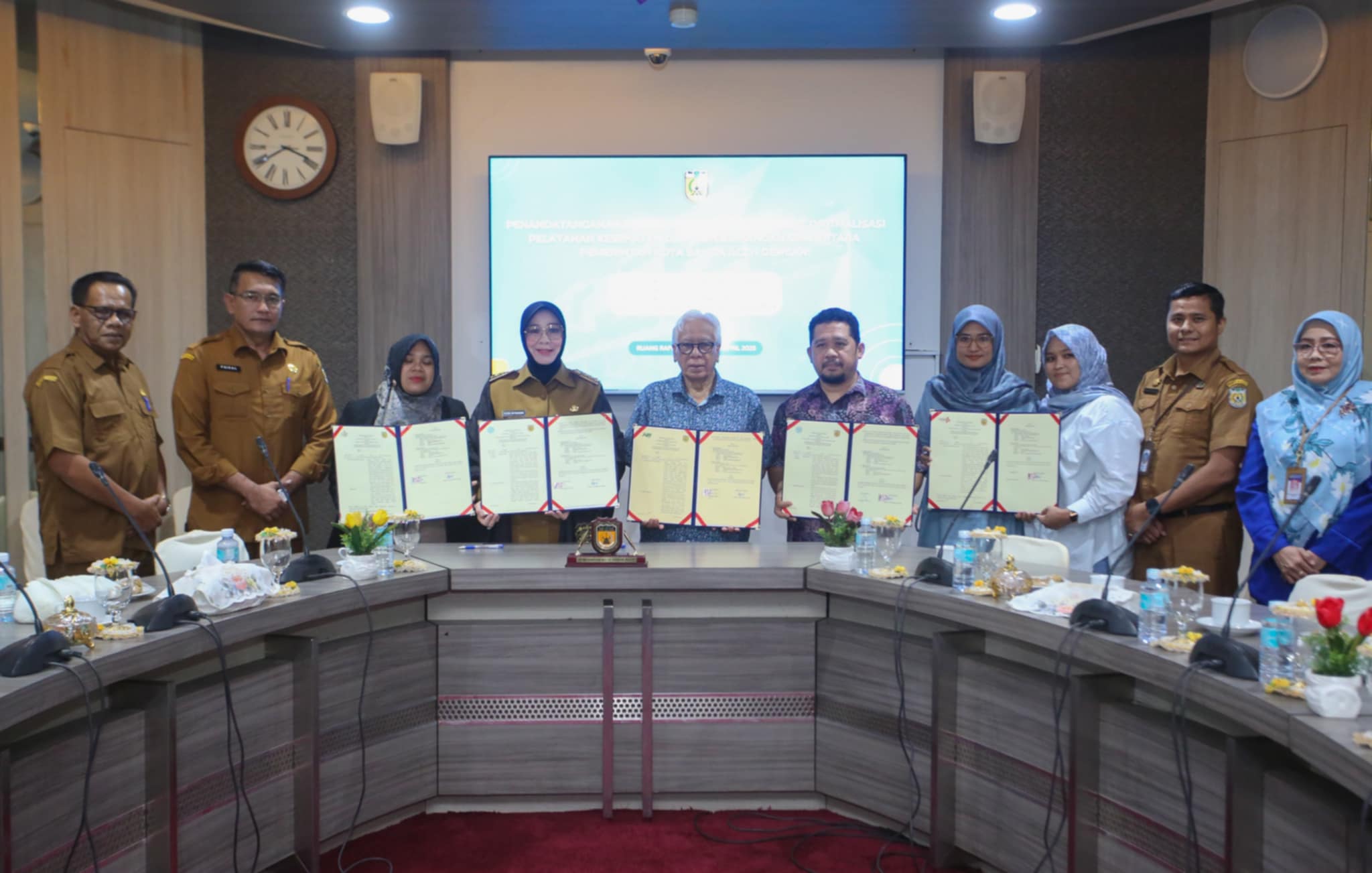 Optimalkan Layanan Kesehatan, Wali Kota Illiza Teken MoU Dengan Empat Rumah Sakit Swasta