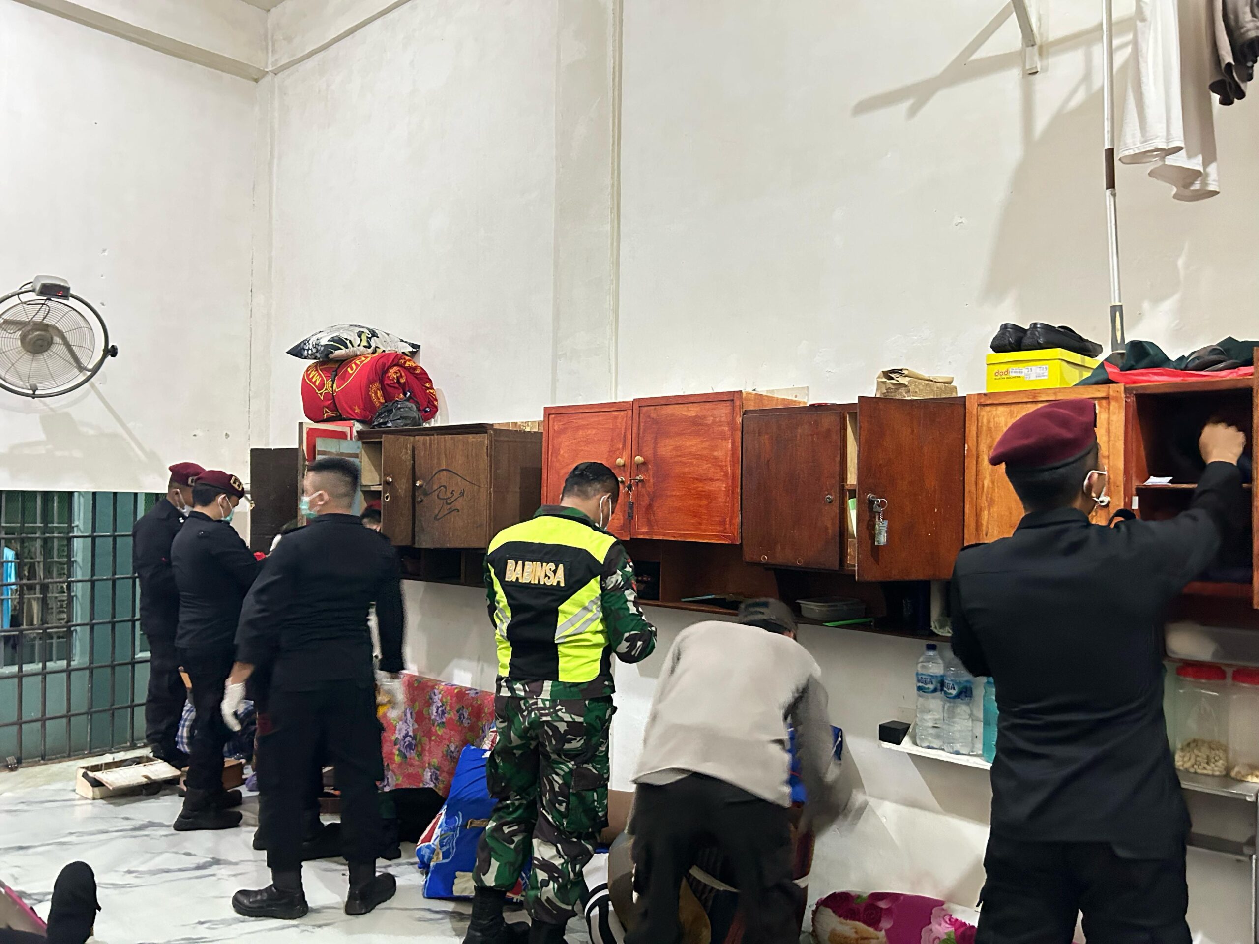 Sambut HBP Ke-61, Lapas Labuhanruku Razia Kamar Hunian