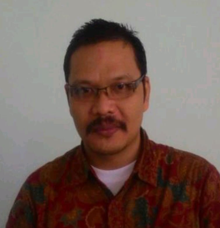 Wakil Tuhan Di Pusaran Korupsi