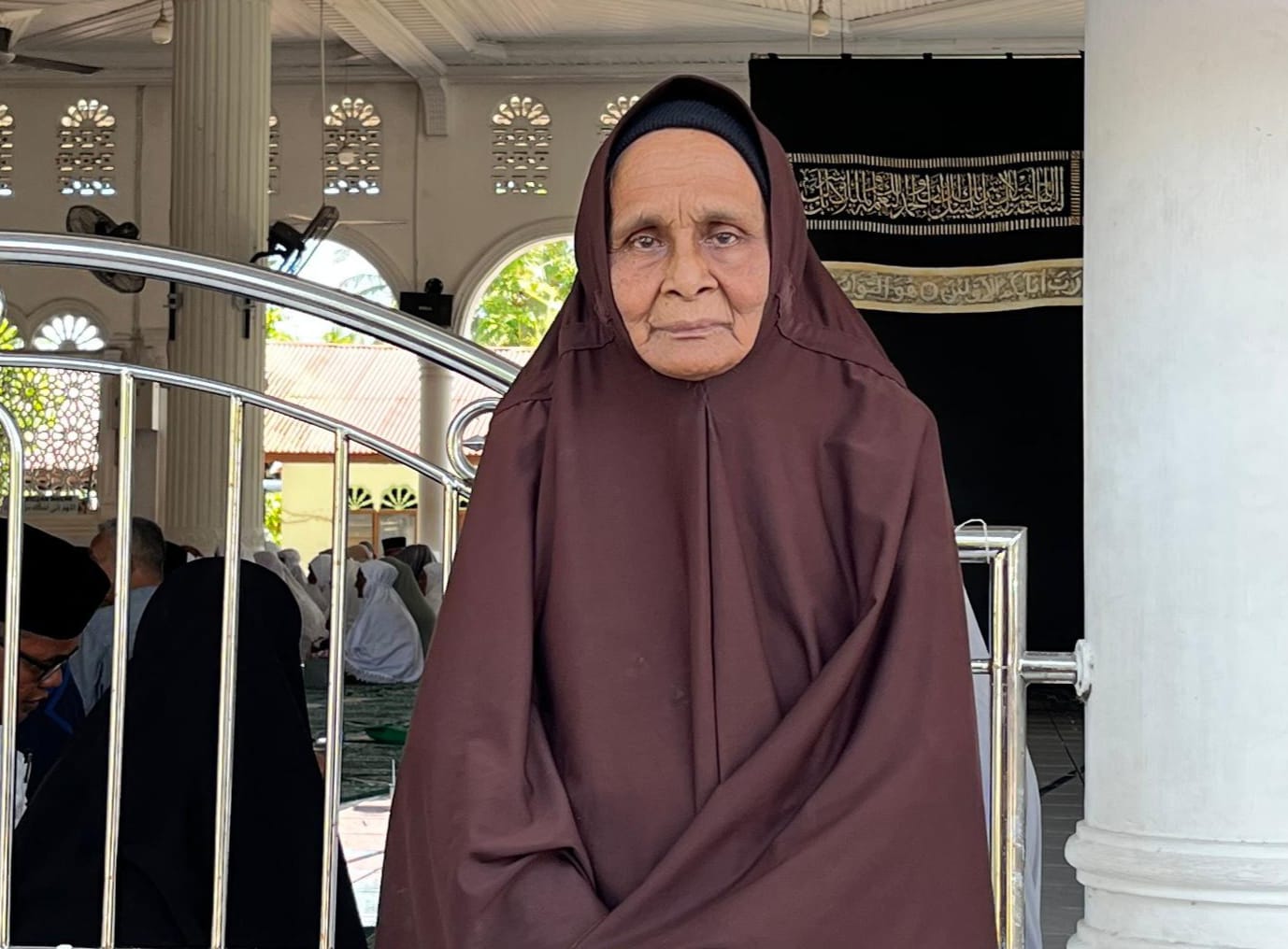 Nek Ti Usia 90 Tahun, Penjual Kue Khas Aceh Asal Meurah Dua Pidie Jaya Pergi Haji Tanpa Mahram