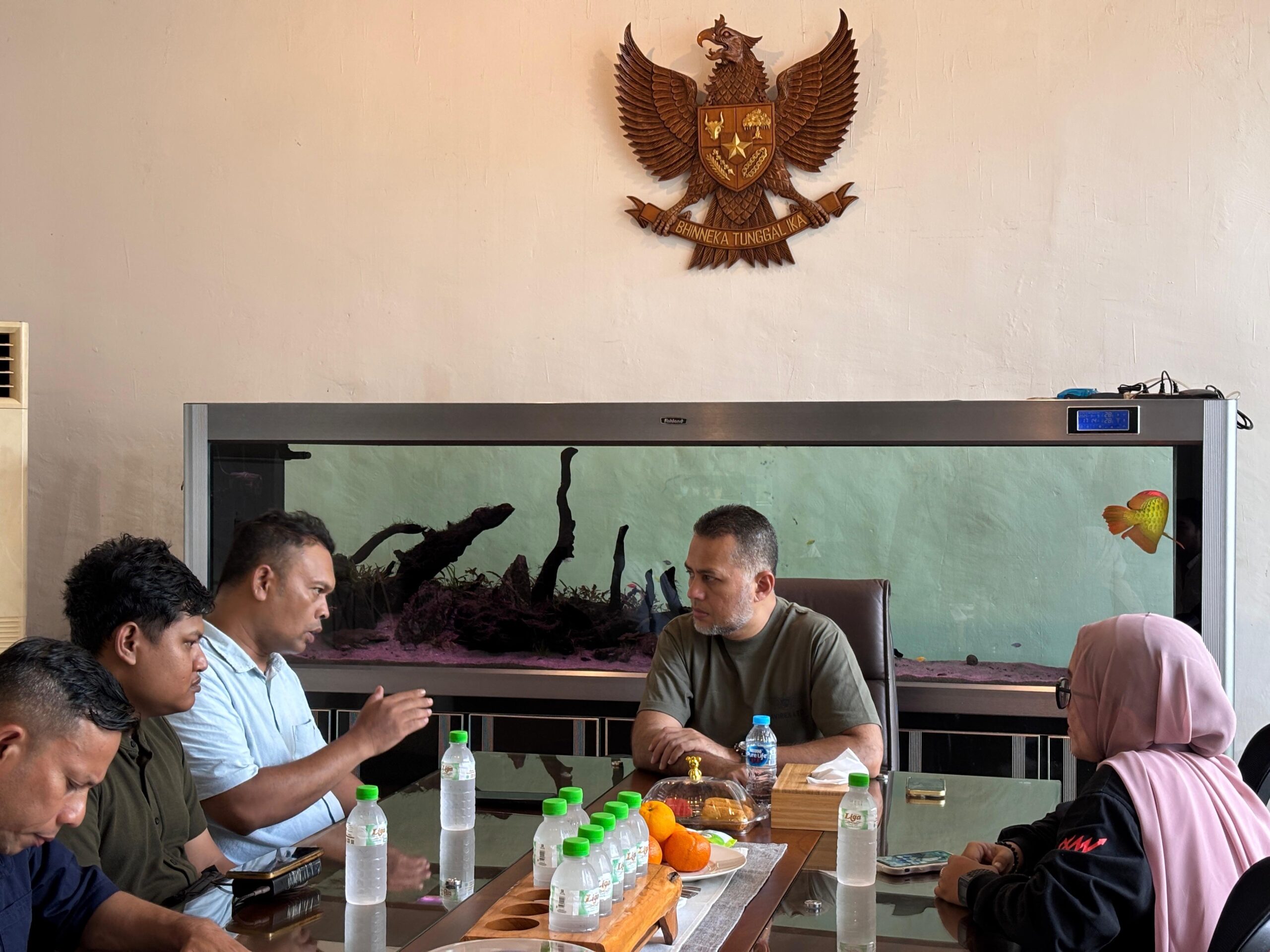 Pengemudi Ojol Di Medan Mengadu Ke Anggota DPR RI Musa Rajekshah