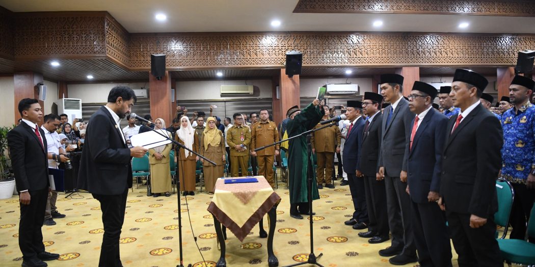 Lantik Pejabat Eselon II, III Dan IV, Ini Pesan Gubernur Aceh