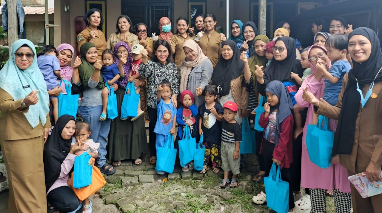 Ketua TP PKK Pantau Langsung Pelayanan Posyandu