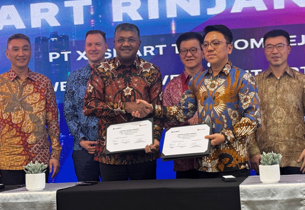 XLSMART - Huawei - ZTEKolaborasi Tingkatkan Kualitas Jaringan Dan Talenta Digital Indonesia