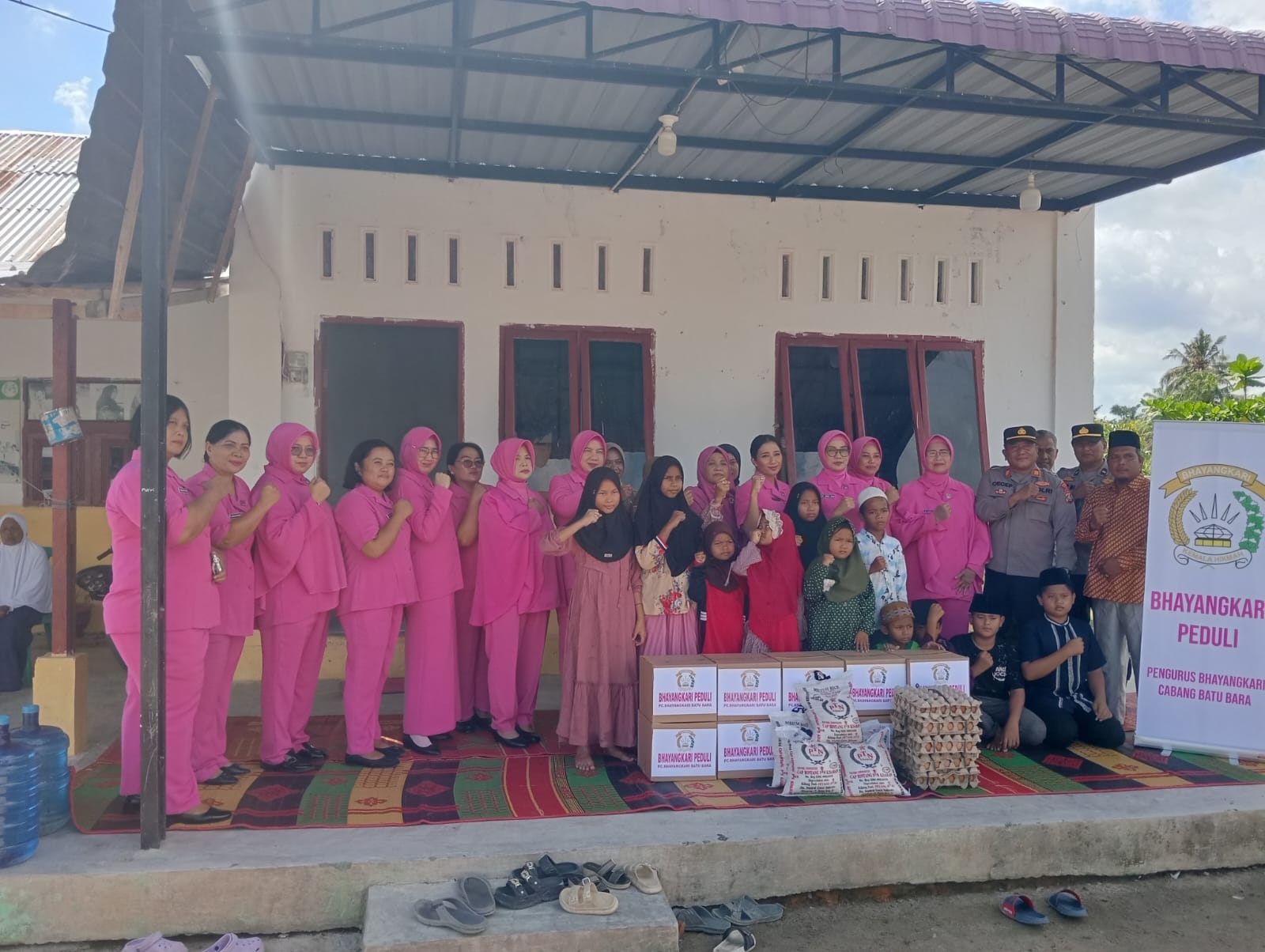 Bhayangkari Batubara Peduli Kunjungi Panti Asuhan
