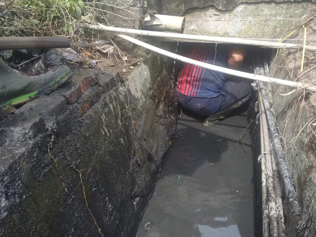 Drainase Dikorek, Warga Lega Tak Khawatir Banjir Lagi