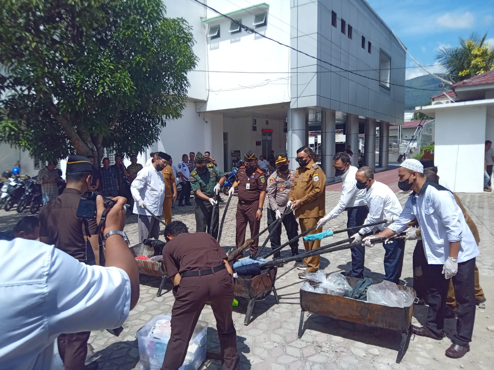 Kejari Agara Musnahkan Barang Bukti Tindak Pidana Dan Narkotika