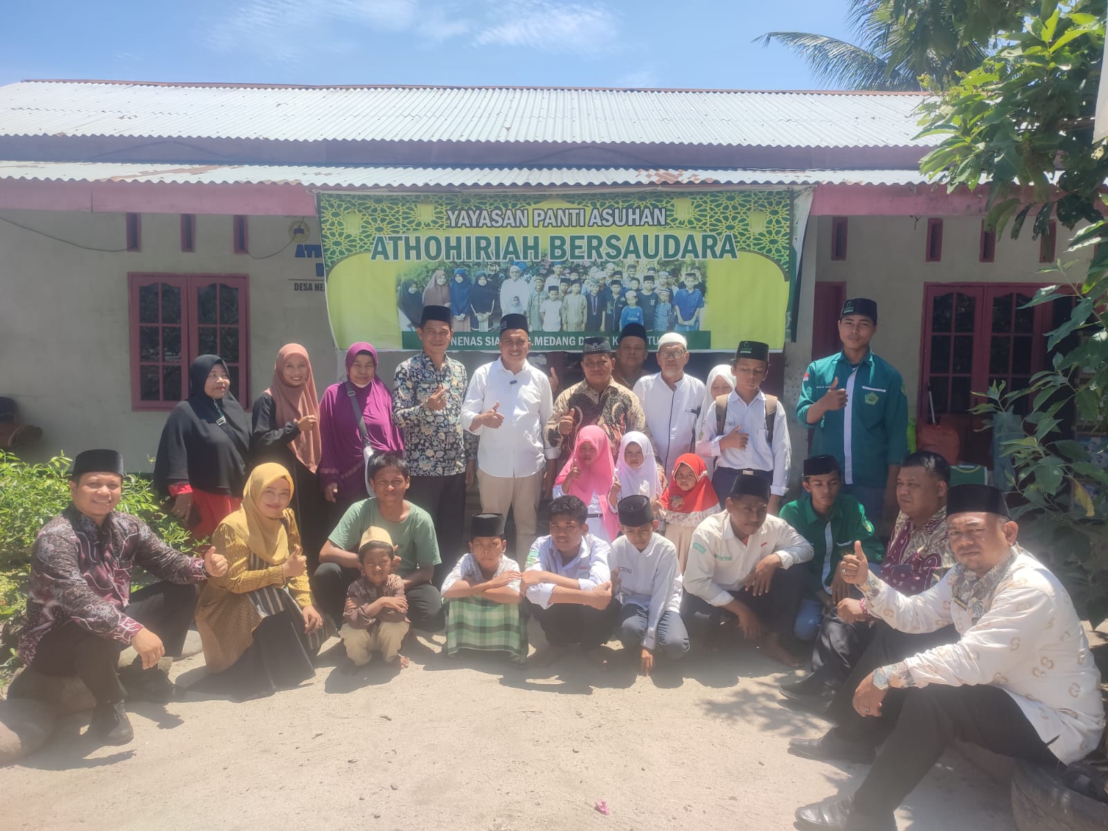 IPARI Batubara Santuni Anak Panti Asuhan Athohiriah
