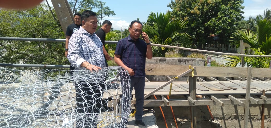Bupati Agara Tegur Rekanan Rehab Oprit Jembatan Natam