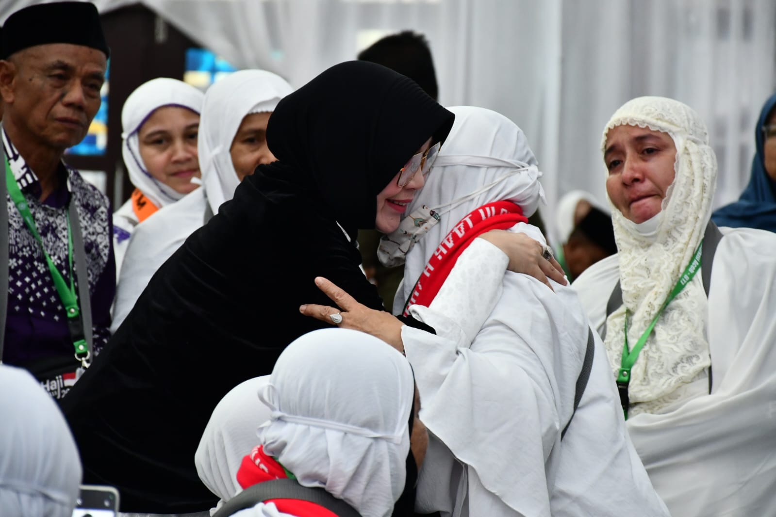 Lepas Kloter Terakhir, Wali Kota Illiza Ingatkan Makna Wukuf Di Arafah