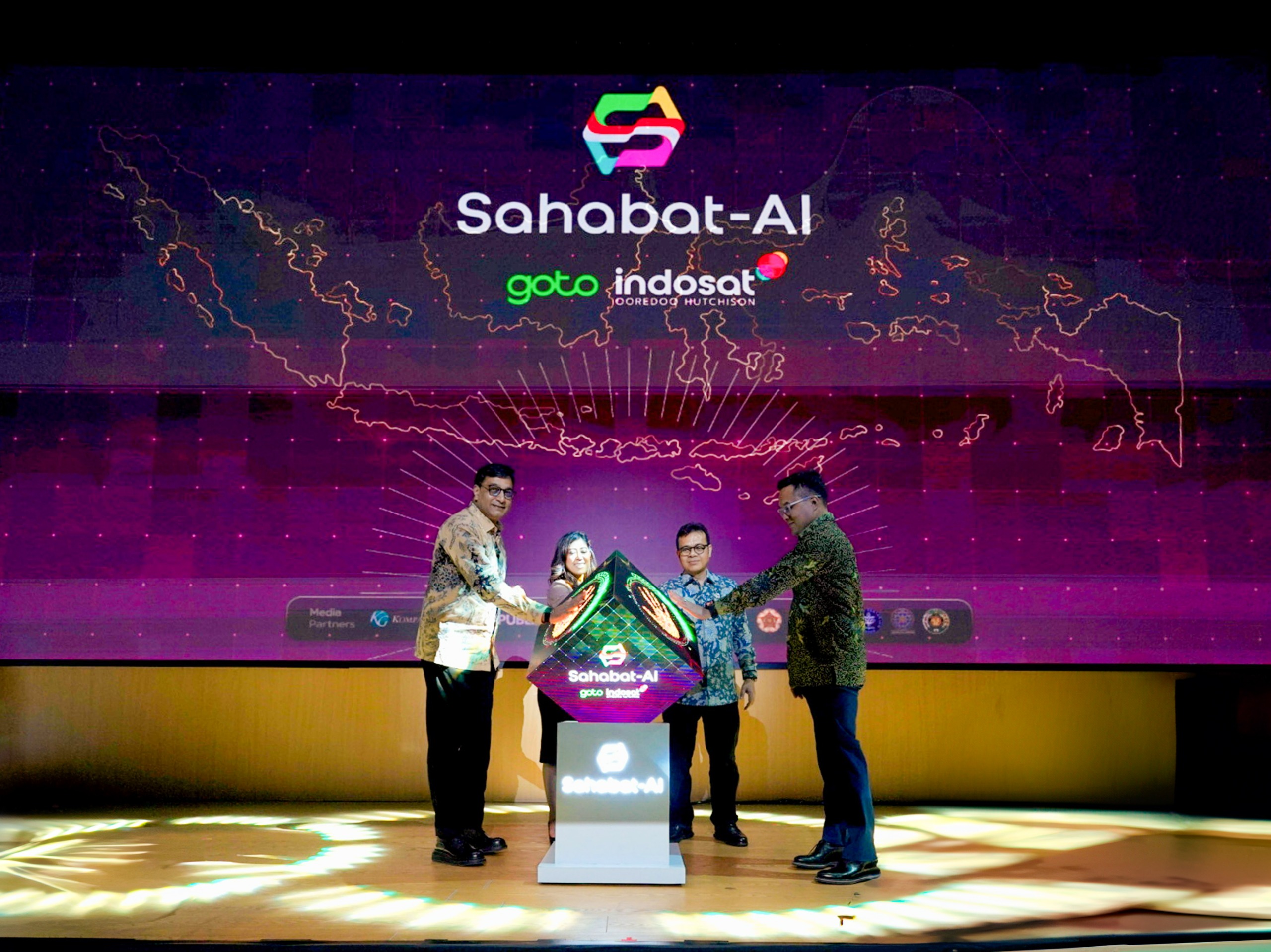 Indosat Dan GoTo Luncurkan Sahabat AI Model 70 Miliar Parameter