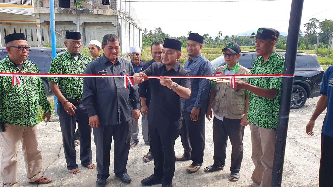 Ketua DPRK Resmikan Sekretariat RAPI Nagan Raya