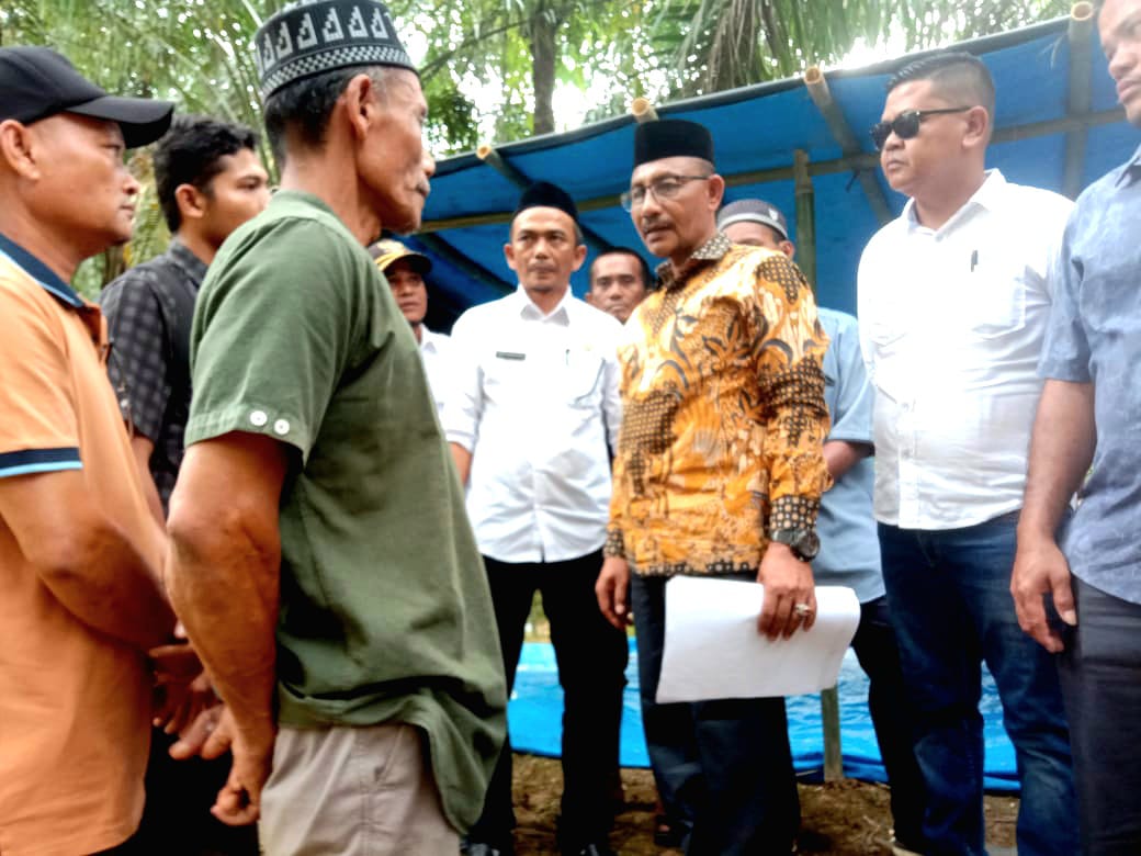 Haji Uma Diharap Selesaikan Konflik Warga-PT Laot Bangko
