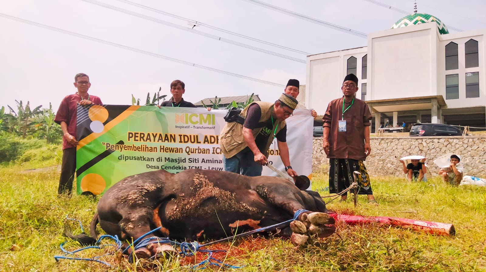 ICMI Berbagi Qurban Serentak se-Indonesia, Ribuan Keluarga Menerima Manfaat