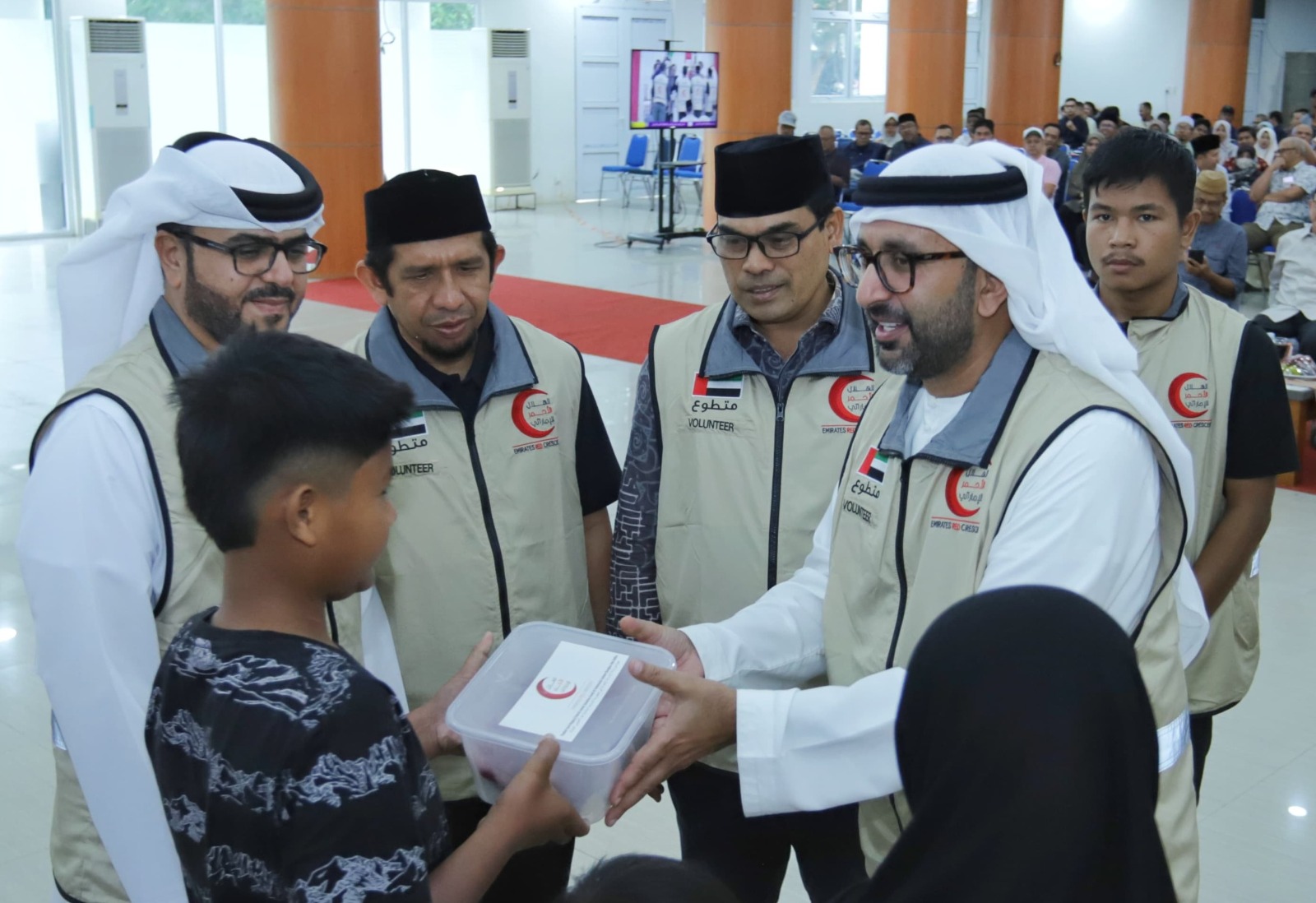 Emirates Red Crescent Salurkan 2.300 Paket Daging Kurban Lewat UIN Ar-Raniry