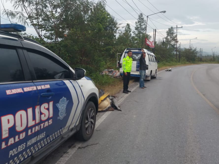 Kapolres Humbahas Ingatkan Tertib Berlalu Lintas