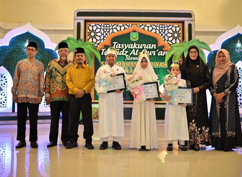 192 Hafidz/Hafidzah SD 2 Muhammadiyah Langsa Ikut Tasyakuran Tahfidz Al-Qu'ran