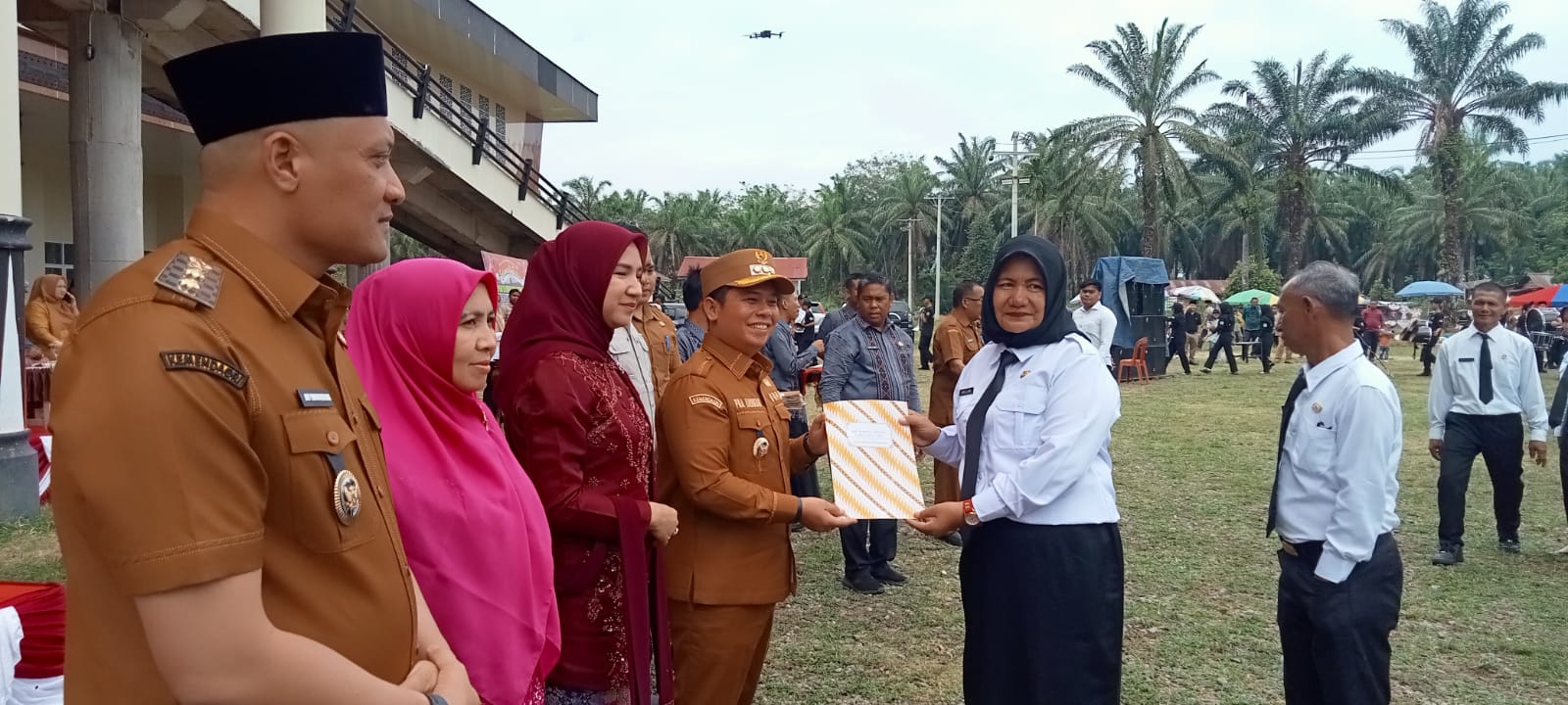 Bupati Palas Lantik 358 PPPK