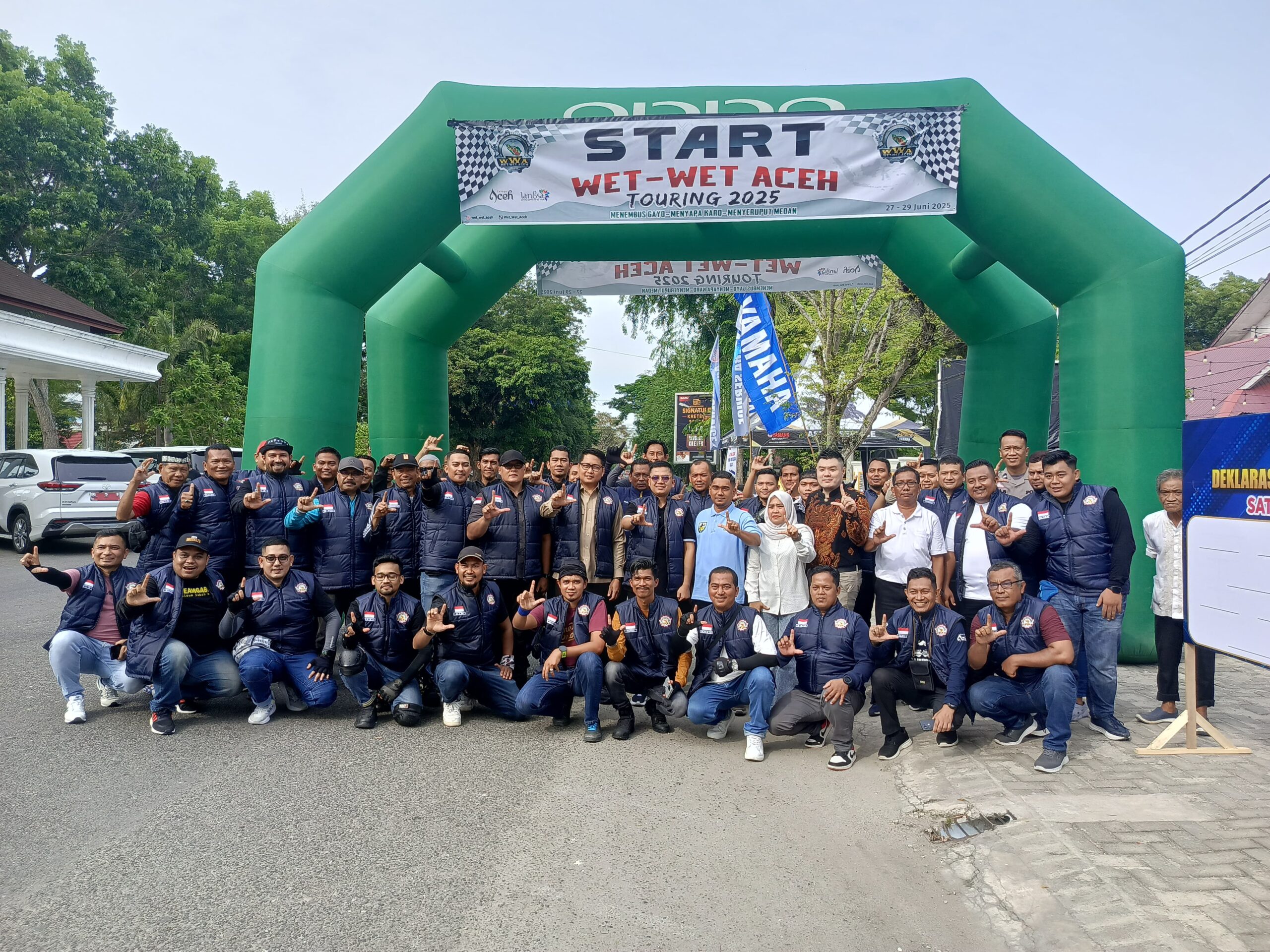 Jeffry - Haikal Lepas Peserta Touring Komunitas Wet - Wet Aceh