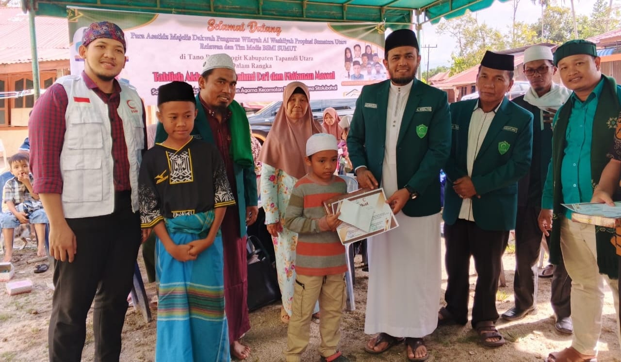Majelis Dakwah  PW Al Washliyah Sumut Gelar Tabligh Akbar, Silaturahim Da'i dan Khitanan Massal di Taput
