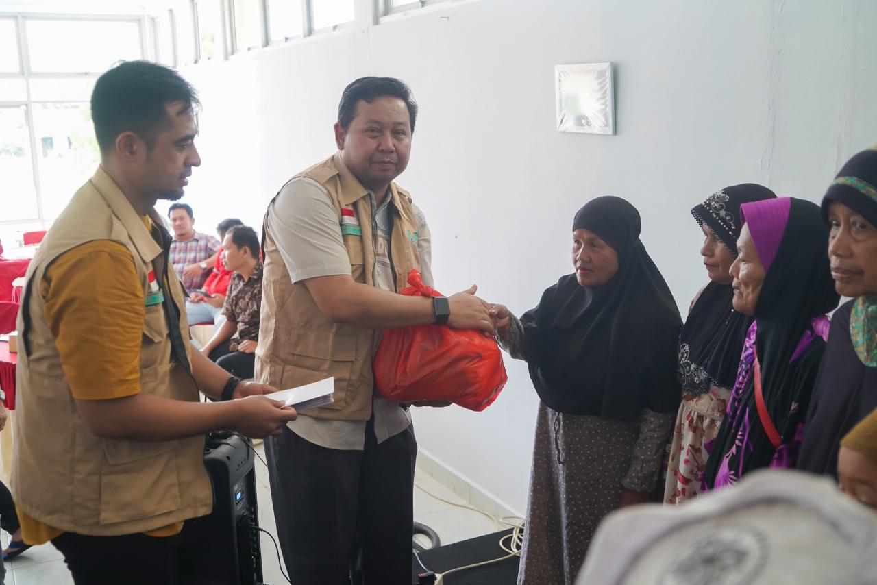 YBM PLN Santuni Masyarakat Di Sekitar PLTA Asahan 3