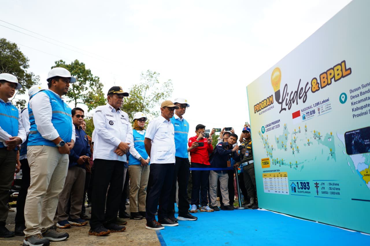 Negara Hadir, Pemerintah Targetkan 1.285 Desa Terang Di 2025