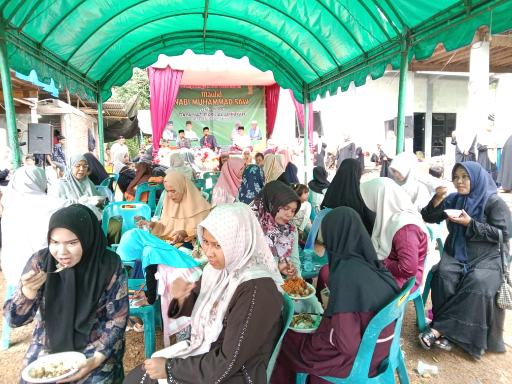 Ribuan Warga Ramaikan Peringatan Maulid Di Dayah Az-Zikru Al-Amiriyah