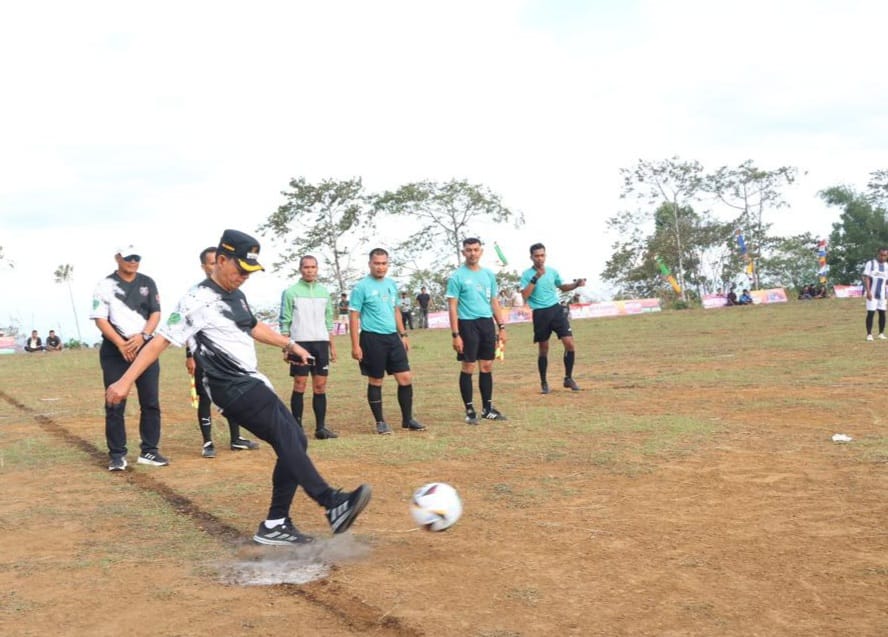 Turnamen Sepakbola Bupati Tapsel Cup 2025 Bergulir