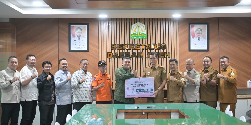 Sekda Aceh Terima Bantuan Rp500 Juta Dari Pemko Makassar Untuk Korban Banjir