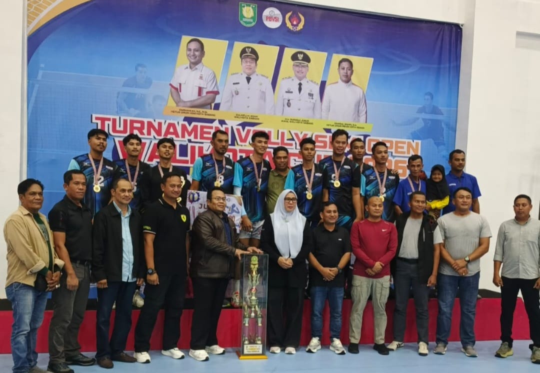 Tim Voli Beurawang Juara Turnamen Voli Wali Kota Cup