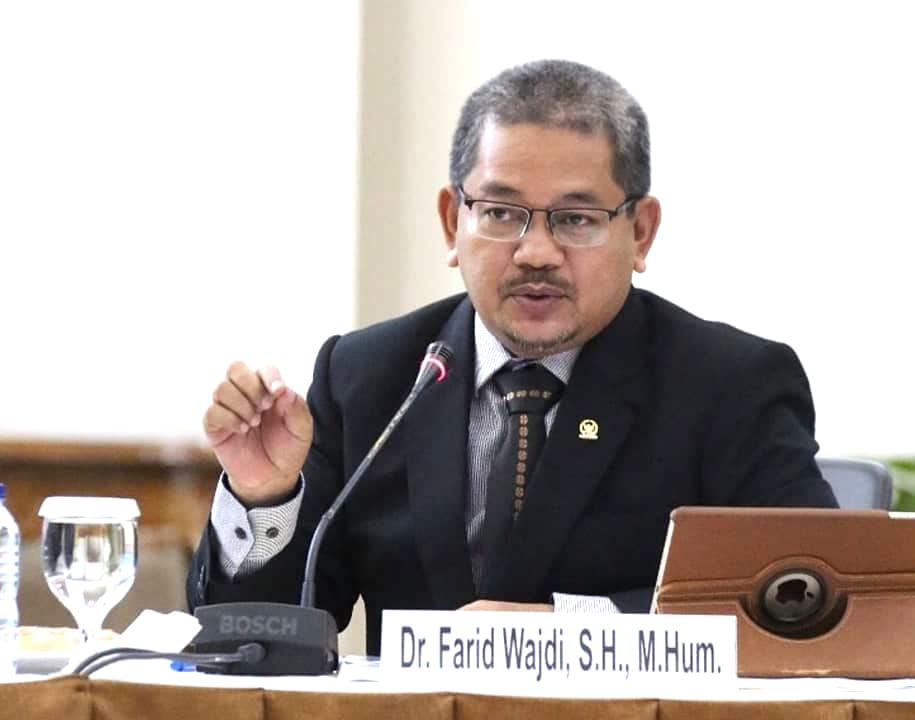 Hukum, Hakim Dan Keadilan