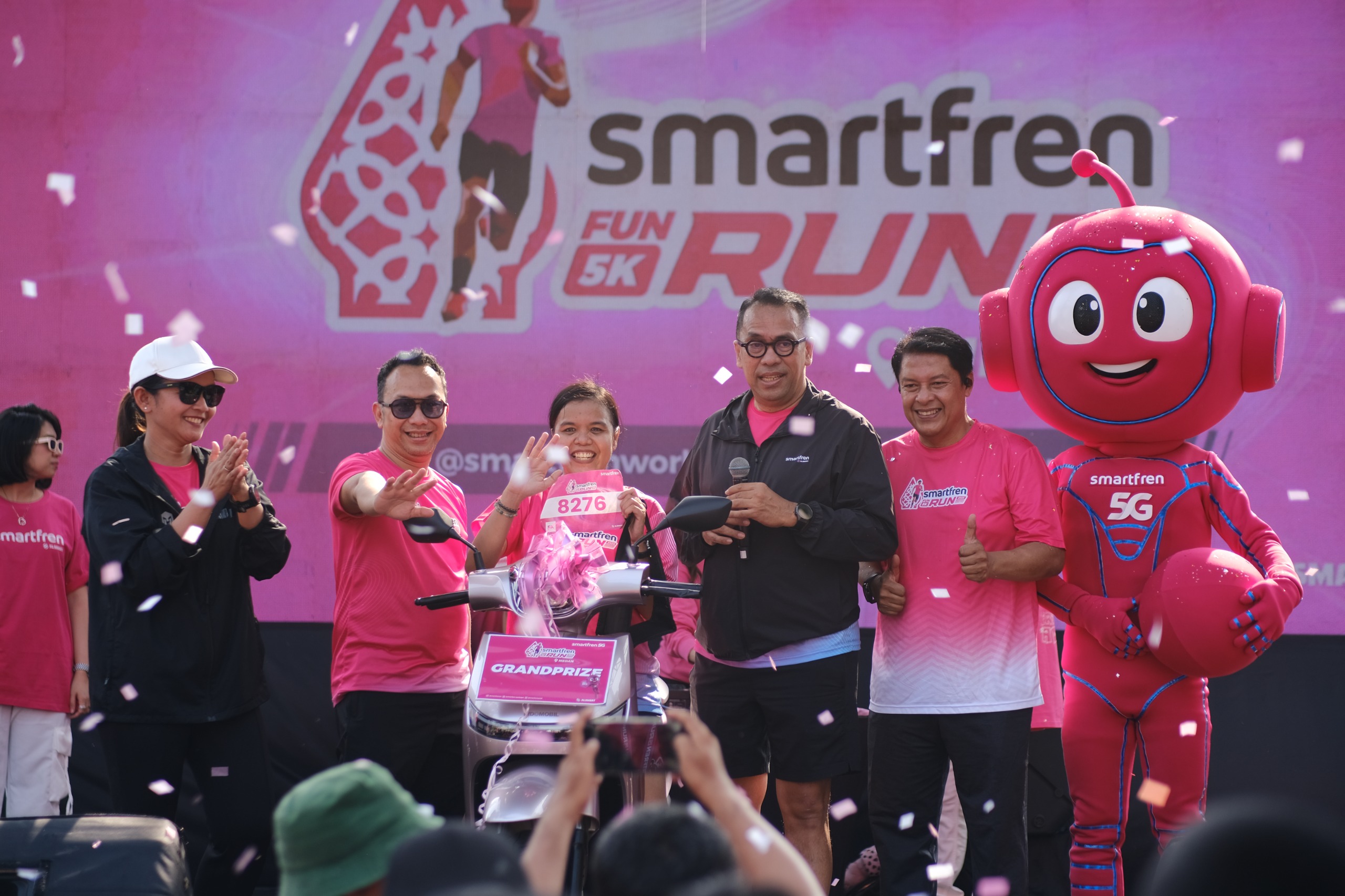 XLSMART Gelar SMARTFREN Fun Run 5G Di Medan