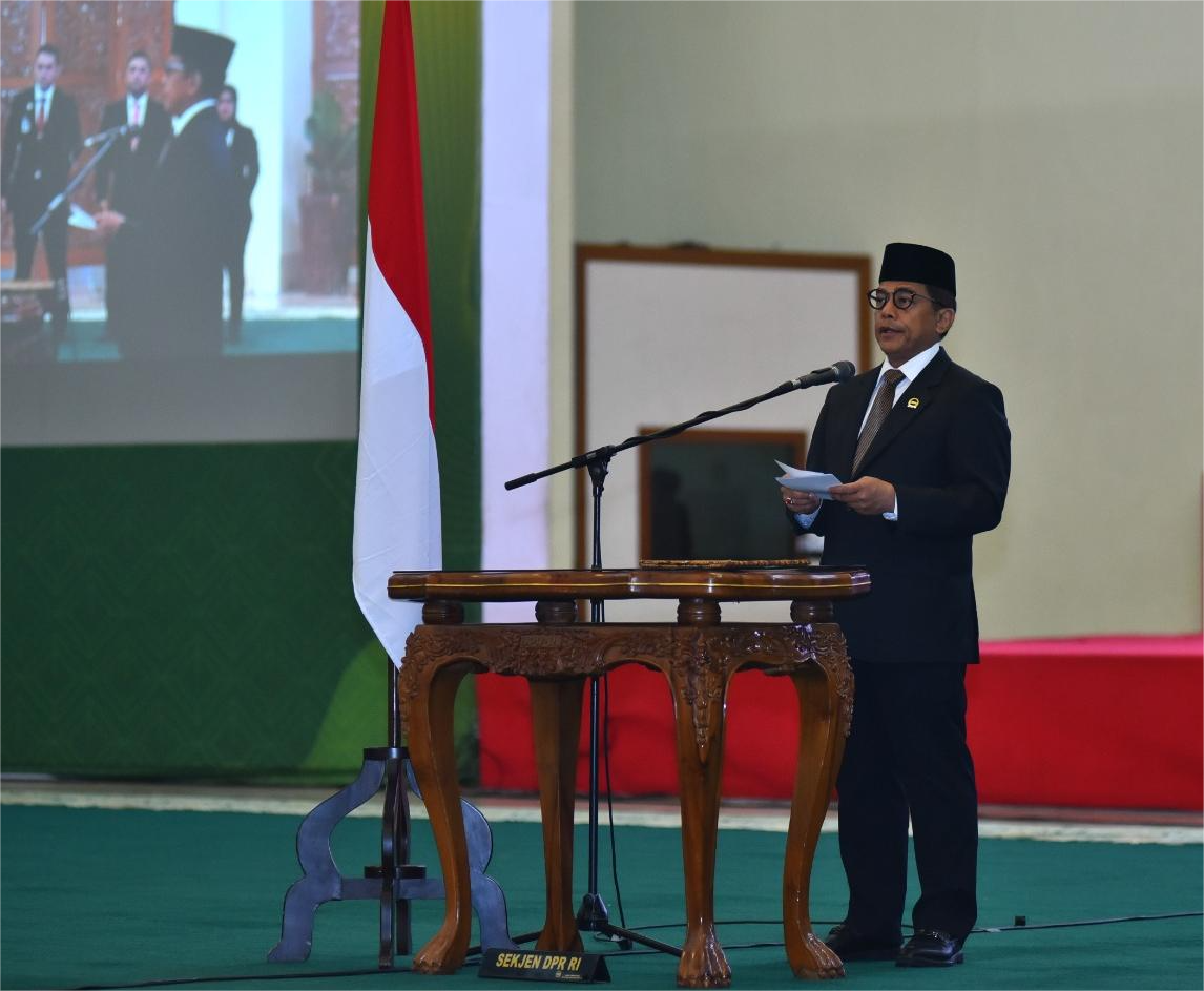 Sekjen DPR RI Lantik Pejabat Struktural Dan Fungsional