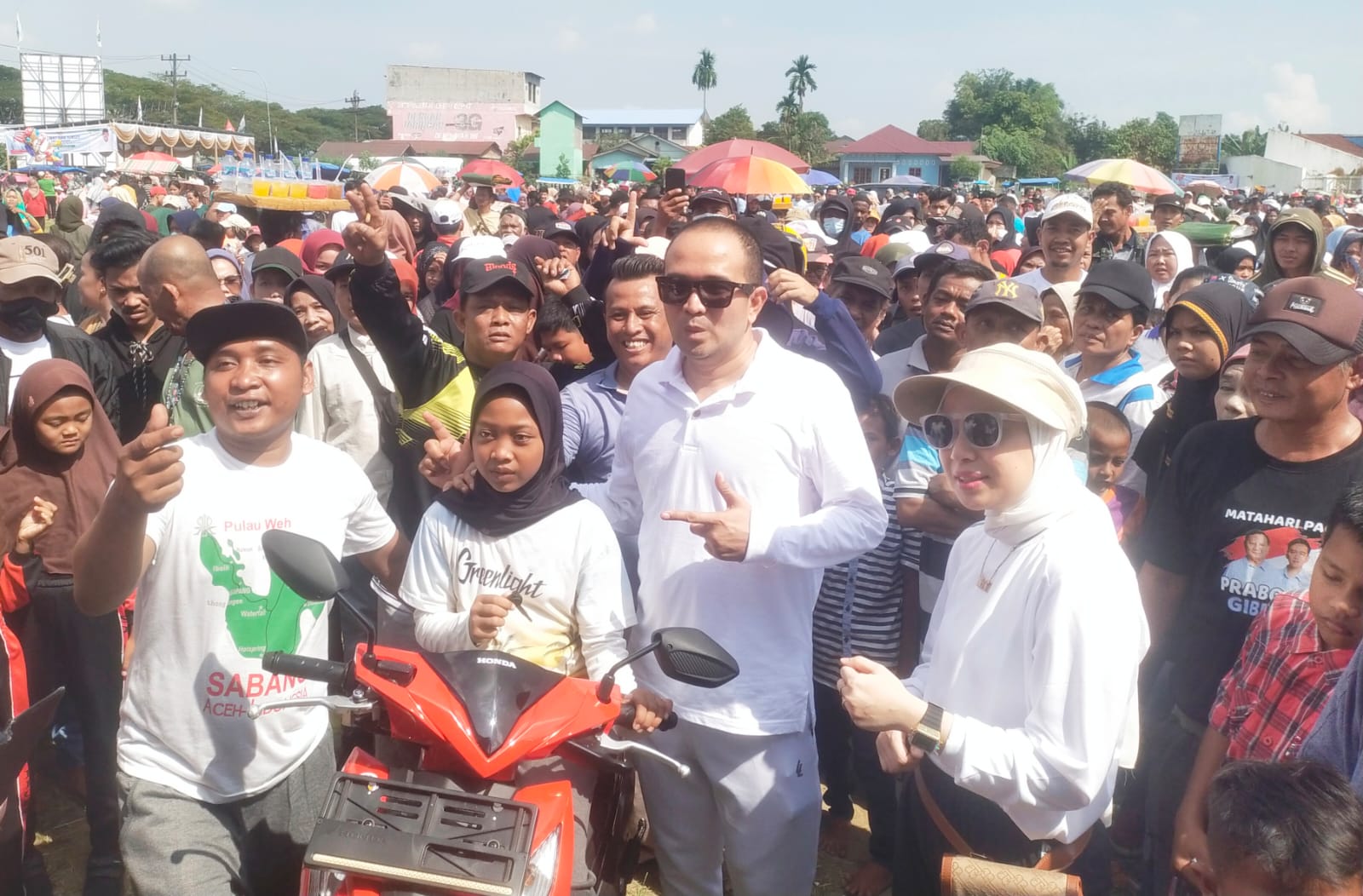Jalan Sehat Gerindra DS Meriah