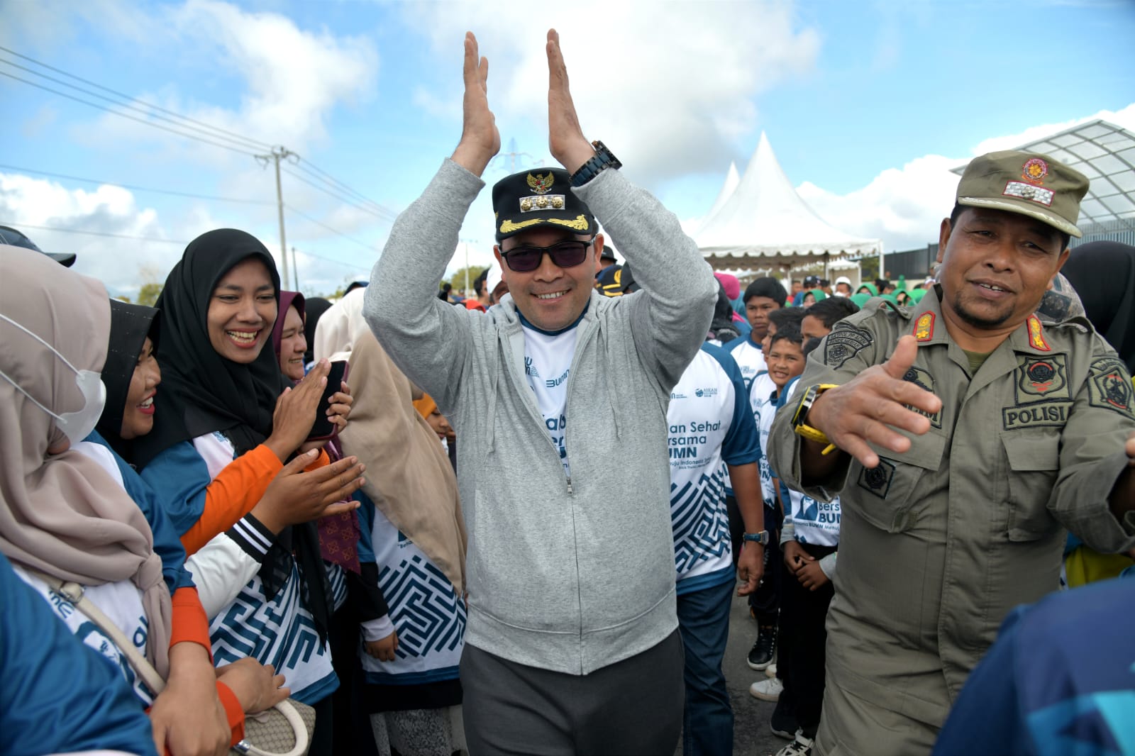 Jalan Sehat HUT BUMN Di Bener Meriah Semarak