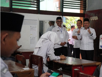 Kakanwil Kemenagsu Tinjau Pelaksanaan Asesmen Madrasah