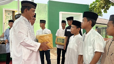 Kasdam I/BB Safari Ramadhan Di Yonarmed 2/KS
