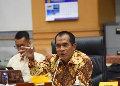 Sempurnakan Rekomendasi Perubahan Kedua UU ITE, Komisi I Jaring Aspirasi Publik