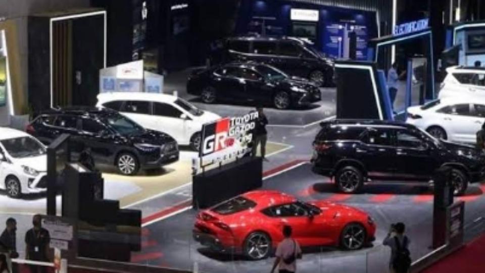 Penjualan Mobil Ritel Januari-Juni 2023 Naik 8 Persen