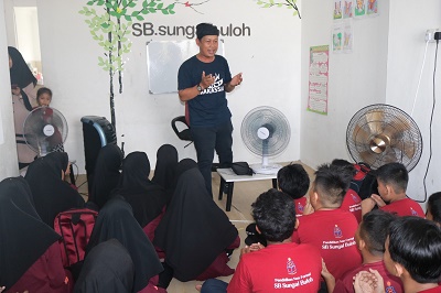 Dosen Dan Mahasiswa UMSU Laksanakan PKM-KI Di Kuala Lumpur Malaysia