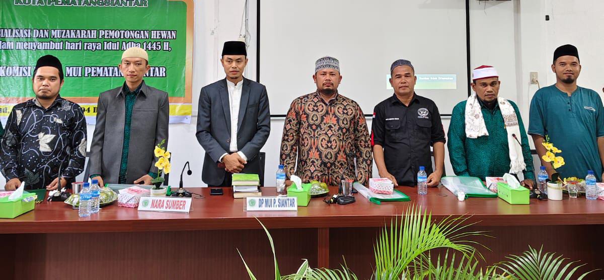 Sekretaris Fatwa MUI Sumut Sampaikan Fatwa Sembelihan Halal