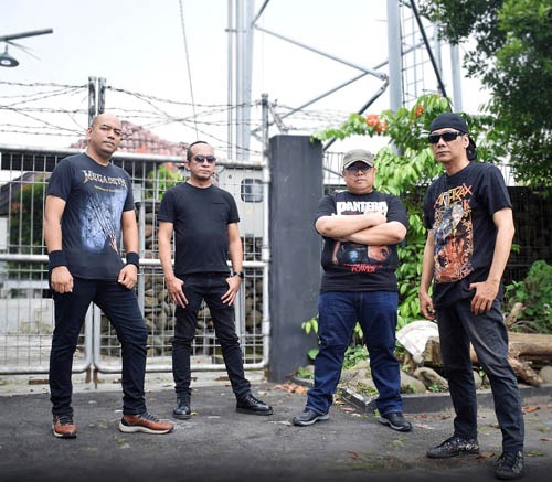Generator Band Medan Rilis Album Mini ‘Bagudung Berdasi’