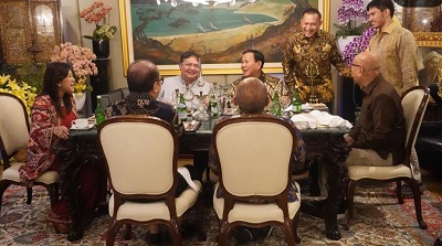 Meutya Hafid Hadir Open House Di Kediaman Ketum Partai Golkar