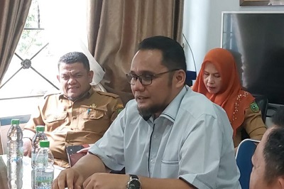 Dana Pilkades Serentak MadinaMemakai ADD Dan APBD