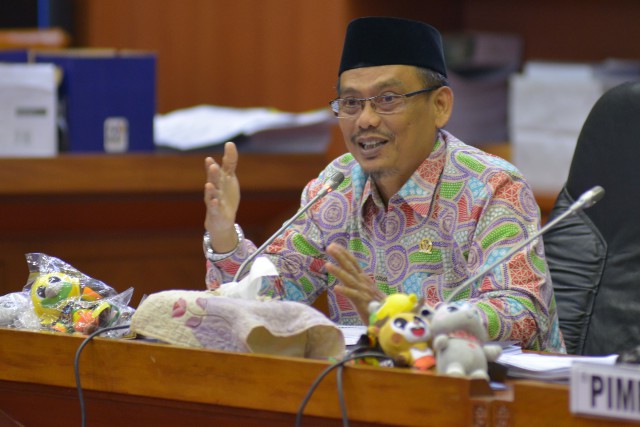 Wakil Ketua Komisi X DPR Tolak Dana BOS Jadi Program Makan Siang Gratis